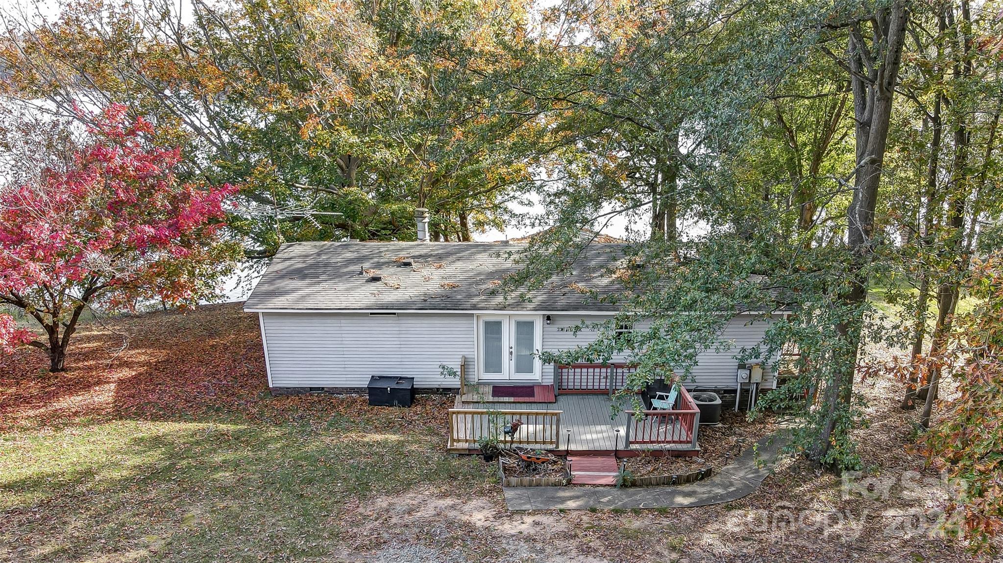 233 Island View Road Mount Holly, NC 28120 - Photo 2 of 41 Gallery Image 2