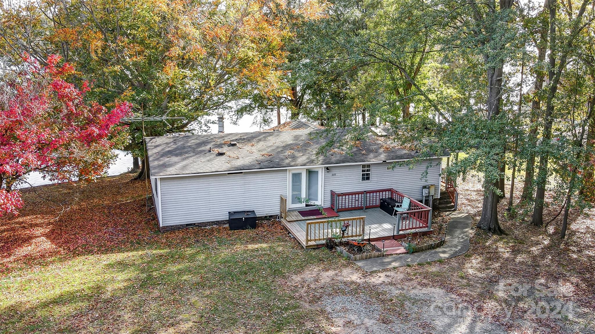 233 Island View Road Mount Holly, NC 28120 - Photo 3 of 41 Gallery Image 3