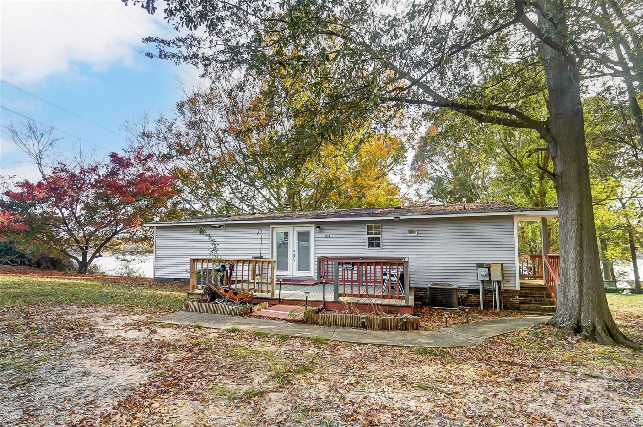 233 Island View Road Mount Holly, NC 28120 - Photo 8 of 41 Gallery Image 8