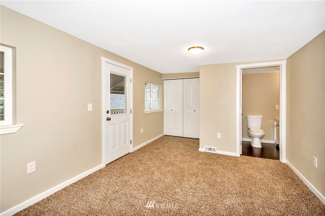4661 Phillips Road Southeast Port Orchard, WA 98366 - Photo 14 of 25 Gallery Image 14