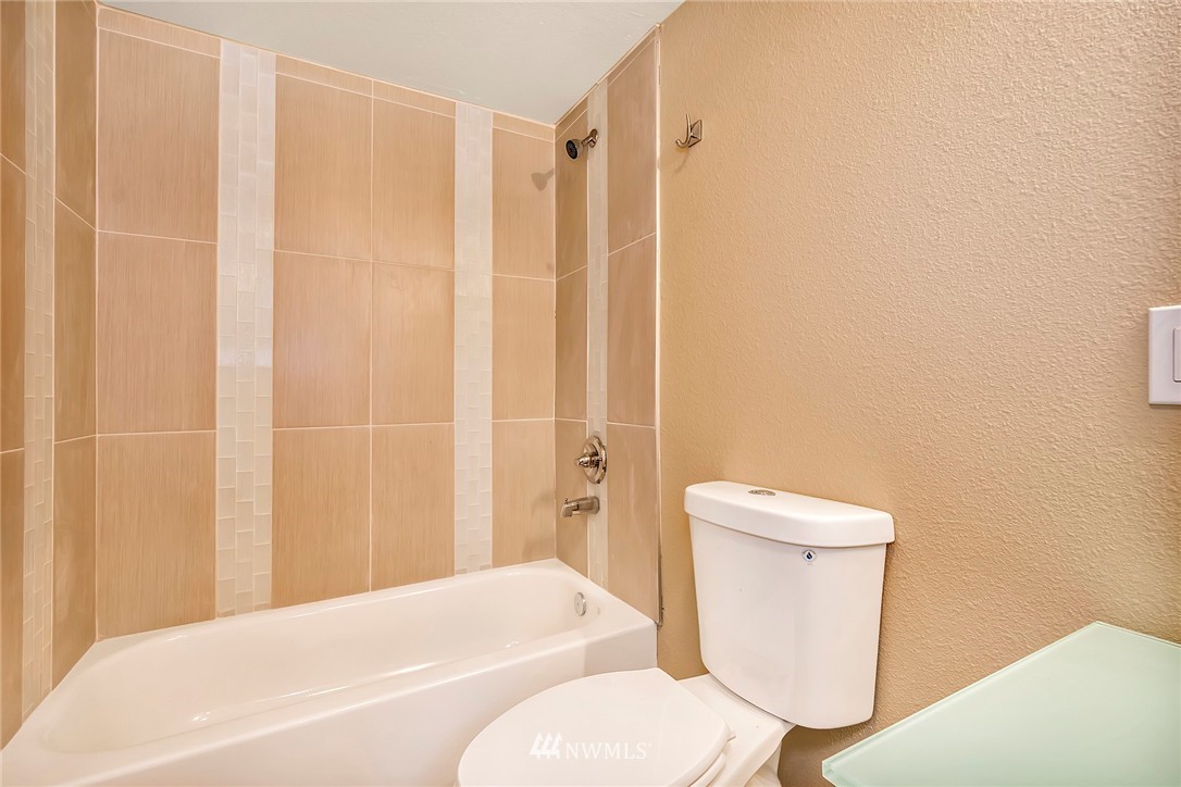 4661 Phillips Road Southeast Port Orchard, WA 98366 - Photo 15 of 25 Gallery Image 15