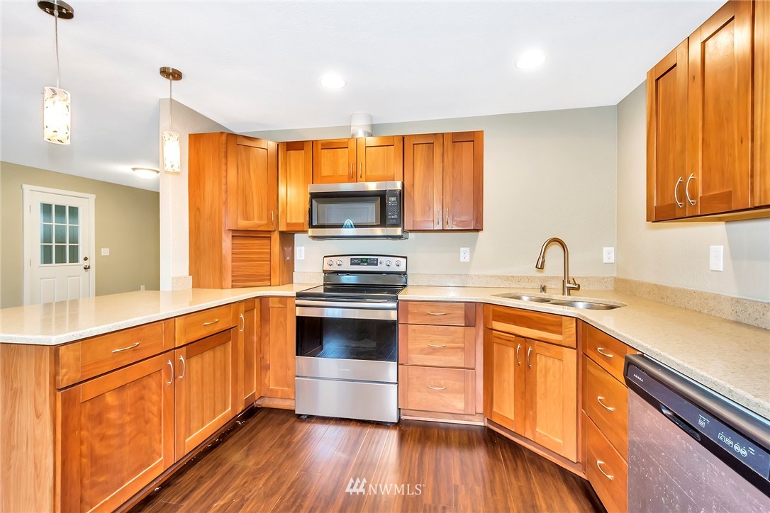 4661 Phillips Road Southeast Port Orchard, WA 98366 - Photo 8 of 25 Gallery Image 8
