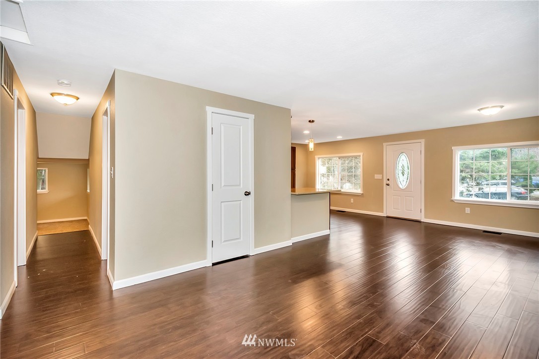 4661 Phillips Road Southeast Port Orchard, WA 98366 - Photo 9 of 25 Gallery Image 9
