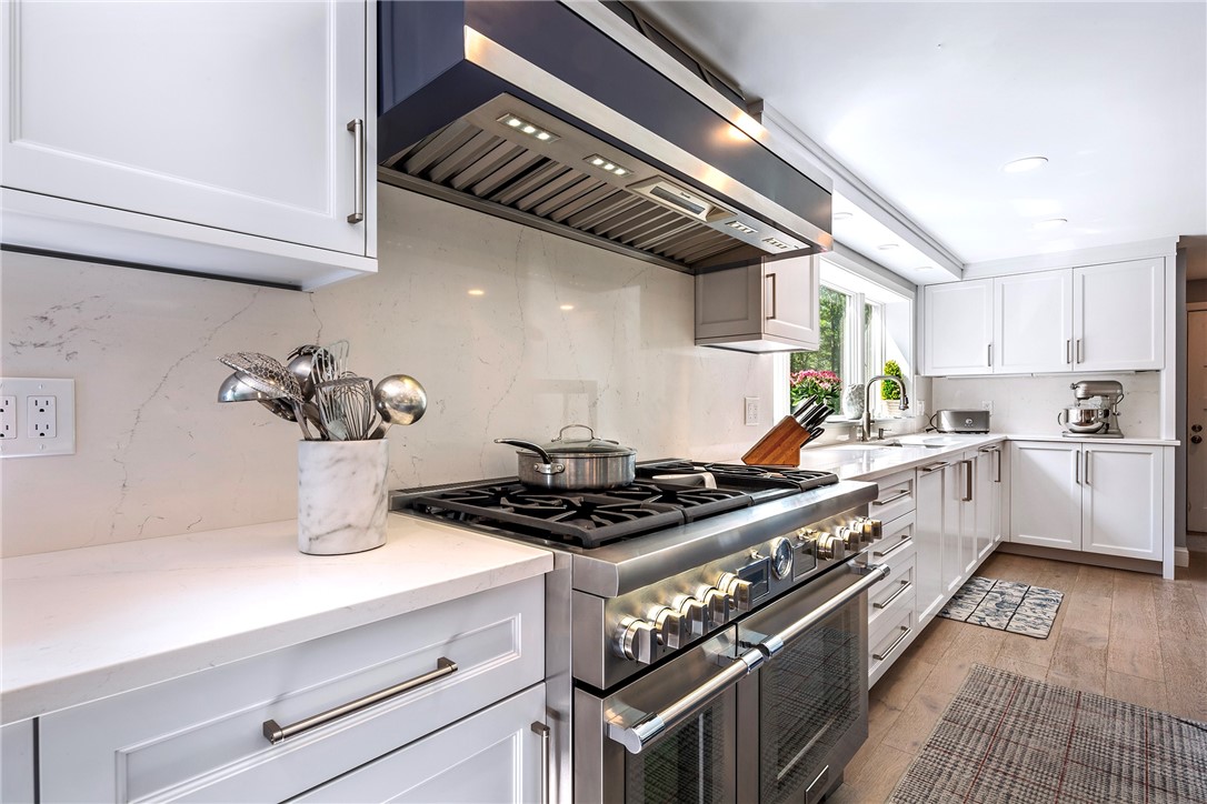 65 Knotty Pine Road Tiverton, RI 02878 - Photo 1 of 50