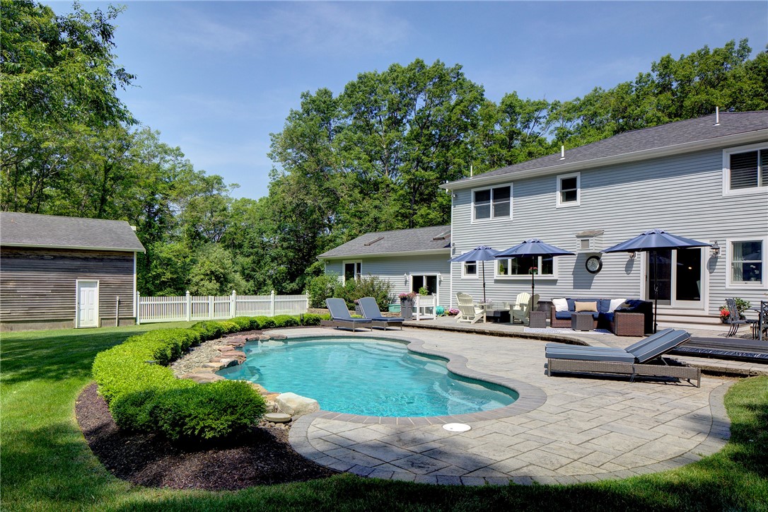 65 Knotty Pine Road Tiverton, RI 02878 - Photo 41 of 50