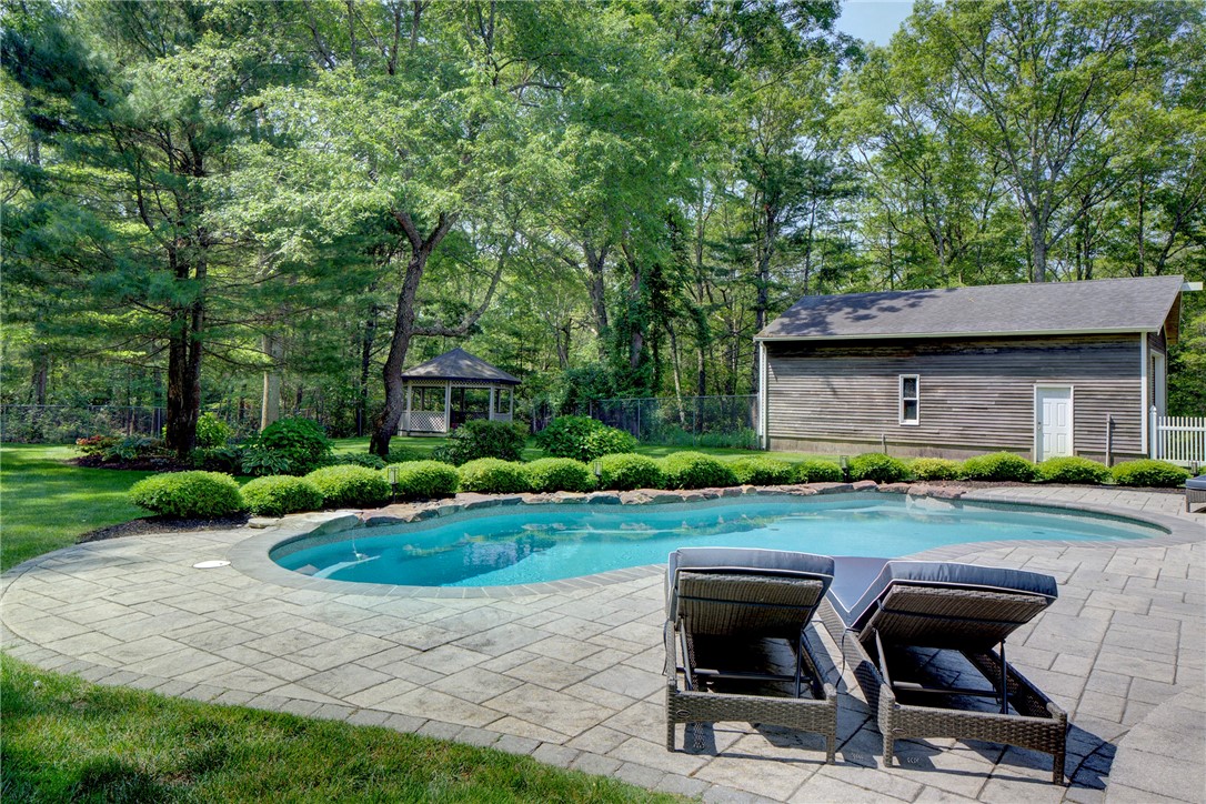 65 Knotty Pine Road Tiverton, RI 02878 - Photo 42 of 50