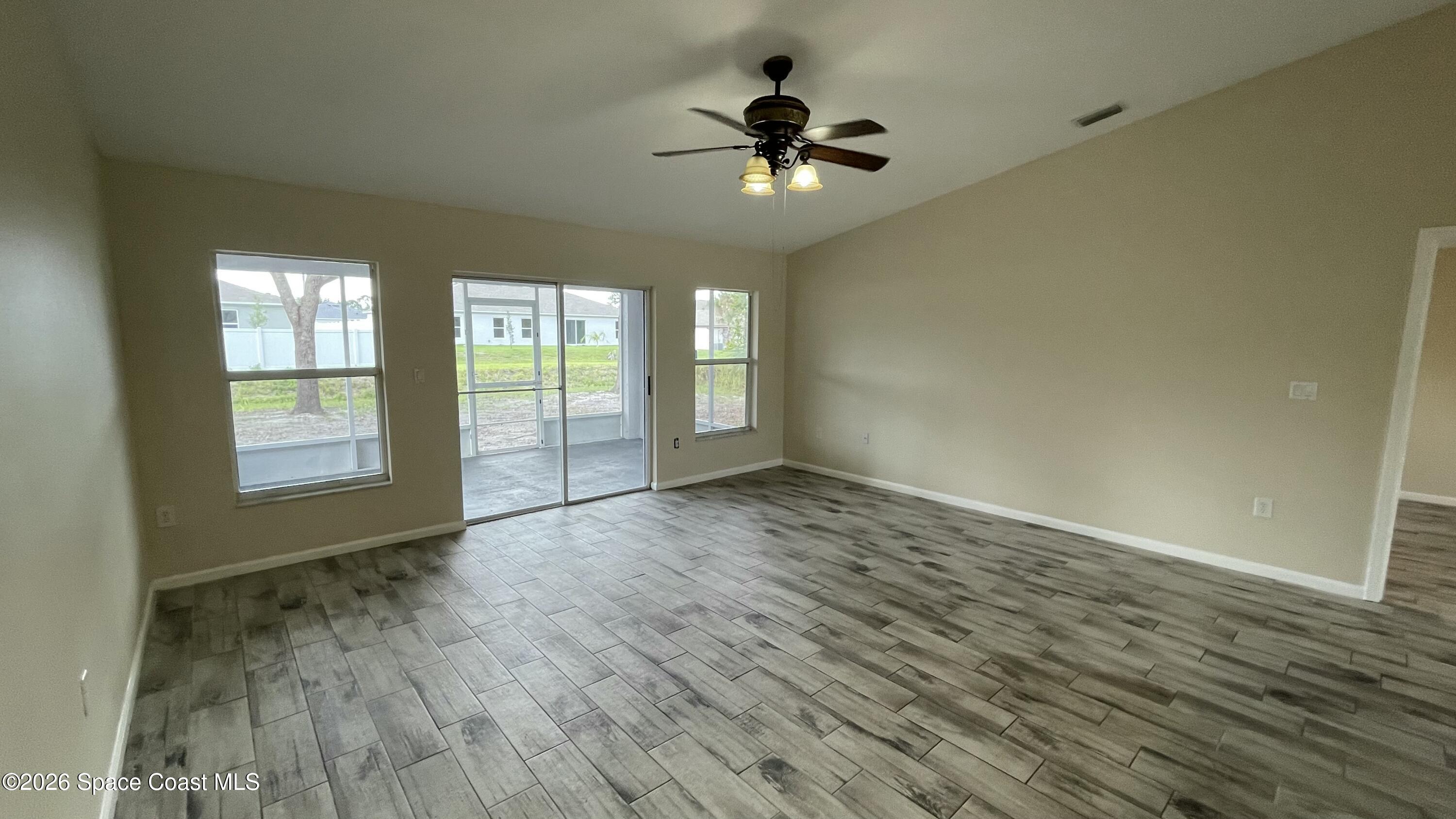415 Oakmon Road Southwest Palm Bay, FL 32908 - Photo 10 of 61 Great Room