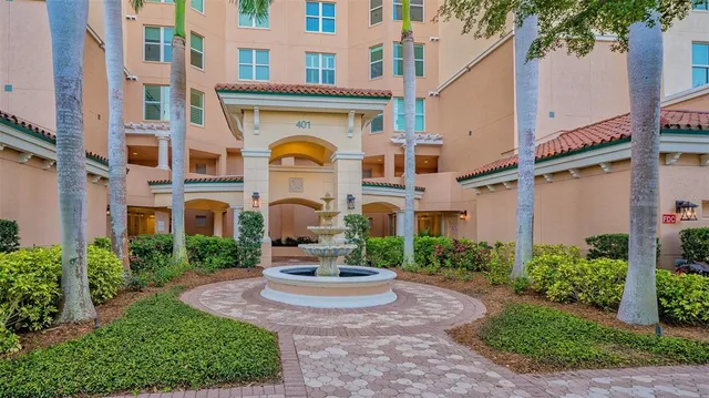 $1,200,000 | 401 North Point Road, Unit 404, Osprey, FL 34229