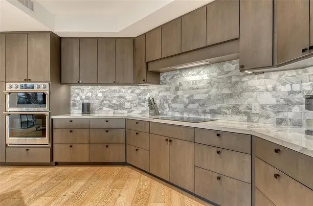 $1,200,000 | 401 North Point Road, Unit 404, Osprey, FL 34229