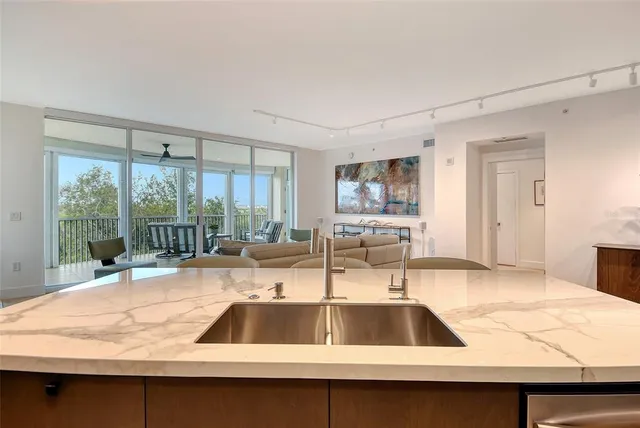 $1,200,000 | 401 North Point Road, Unit 404, Osprey, FL 34229