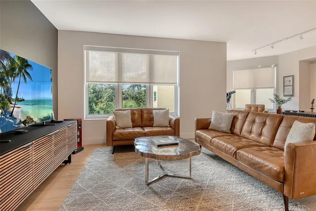 $1,200,000 | 401 North Point Road, Unit 404, Osprey, FL 34229