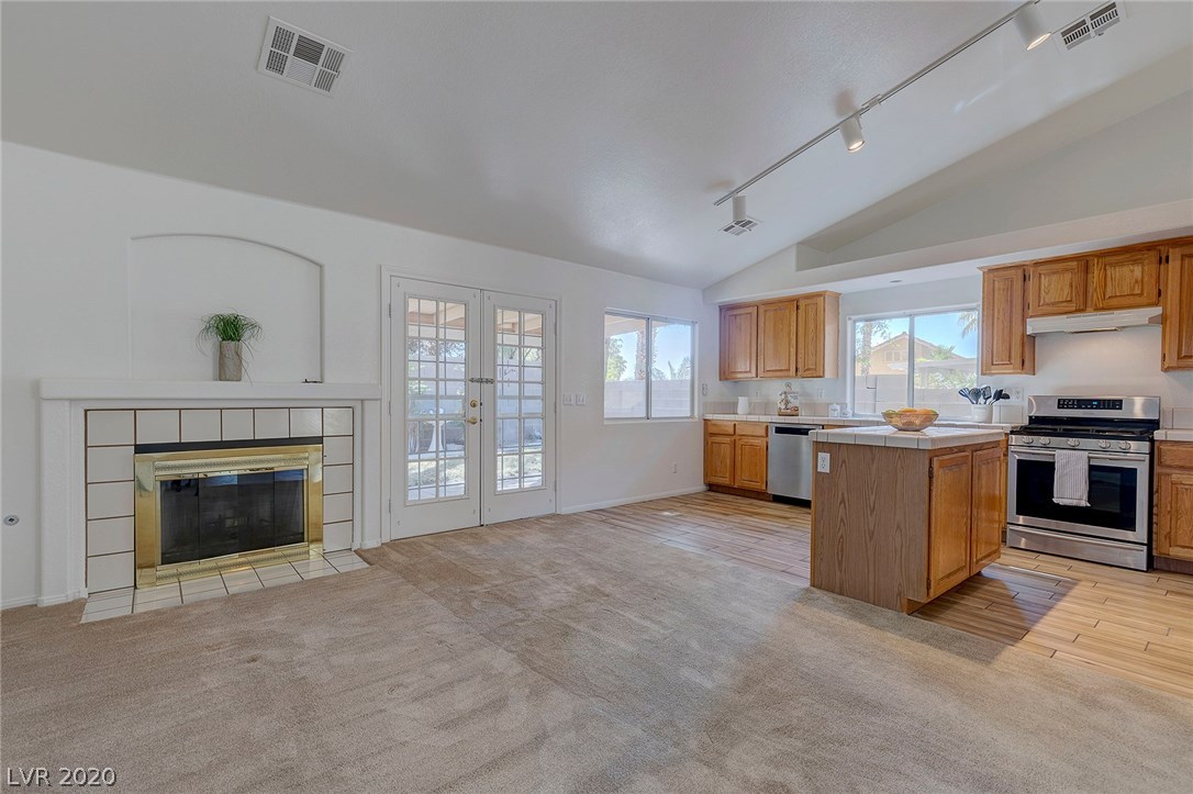1762 Nuevo Road Henderson, NV 89014 - Photo 13 of 43