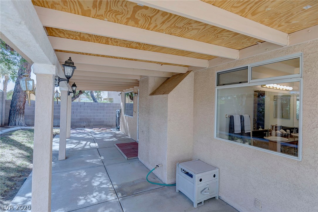 1762 Nuevo Road Henderson, NV 89014 - Photo 37 of 43