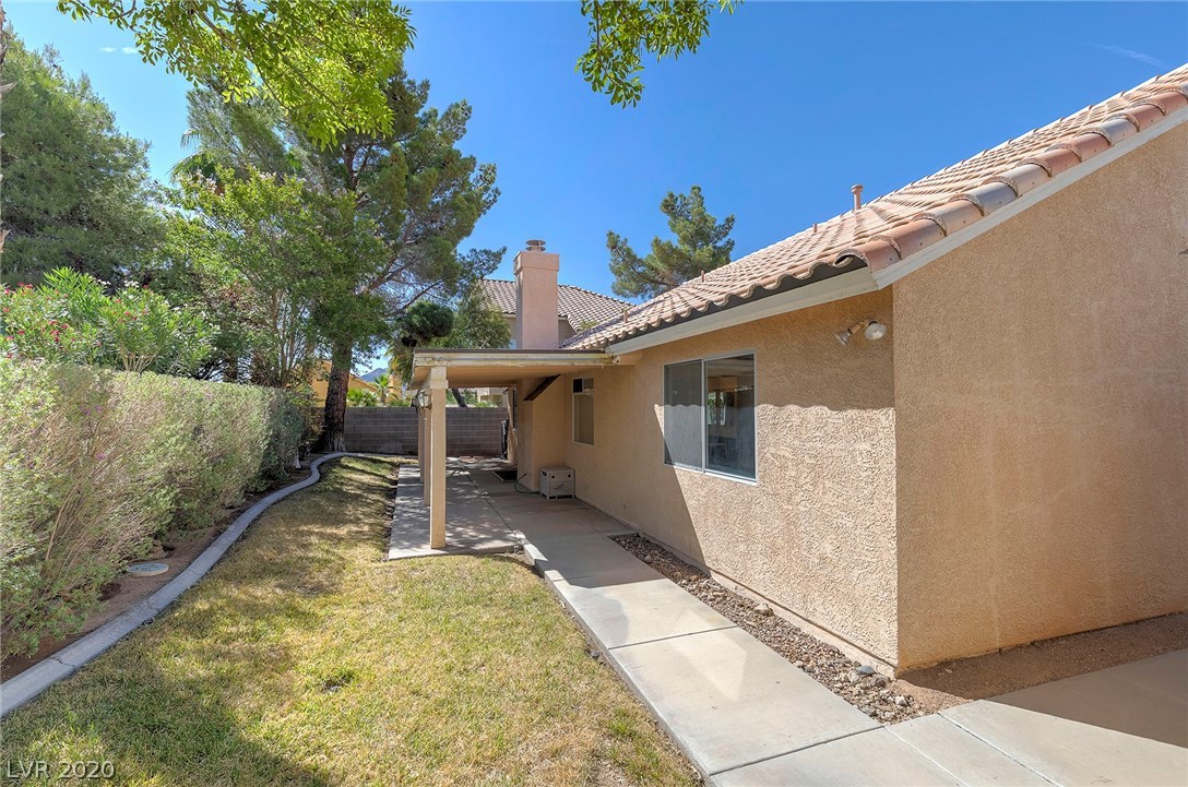 1762 Nuevo Road Henderson, NV 89014 - Photo 38 of 43