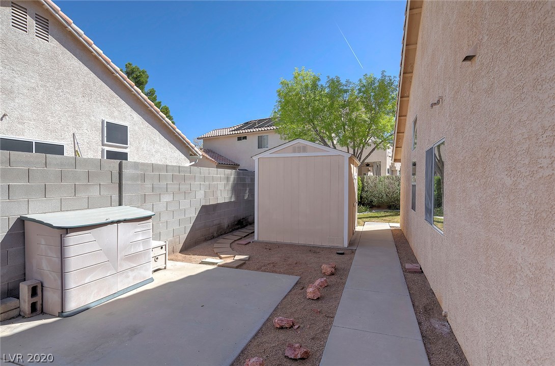 1762 Nuevo Road Henderson, NV 89014 - Photo 40 of 43