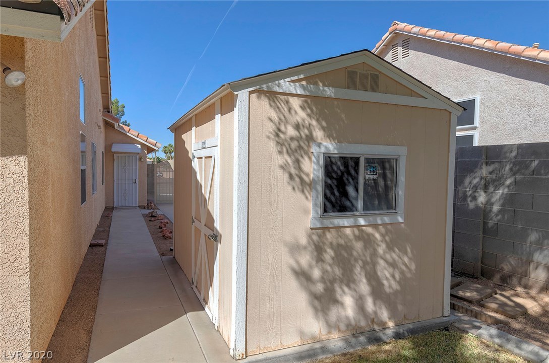 1762 Nuevo Road Henderson, NV 89014 - Photo 41 of 43
