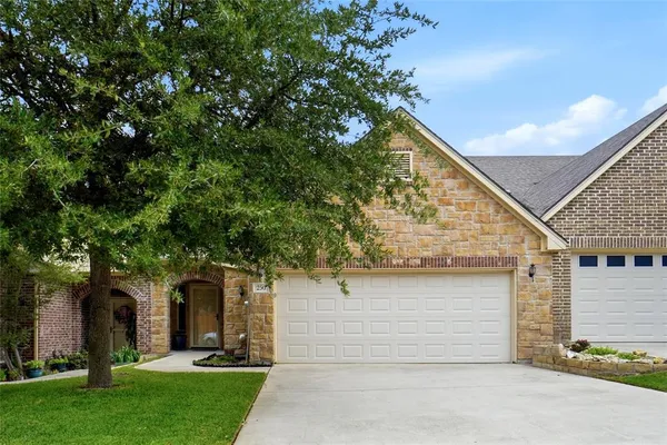 $345,000 | 250 Greathouse Village, Decatur, TX 76234