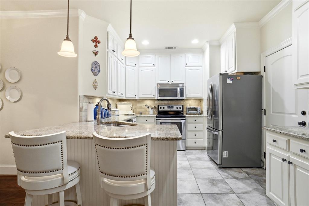 250 Greathouse Village Decatur, TX 76234 - Photo 7 of 23