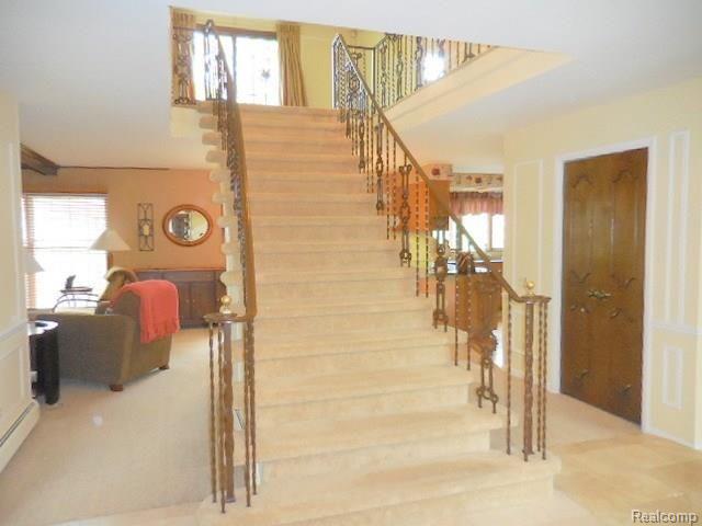 25551 Wykeshire Road Farmington Hills, MI 48336 - Photo 27 of 46