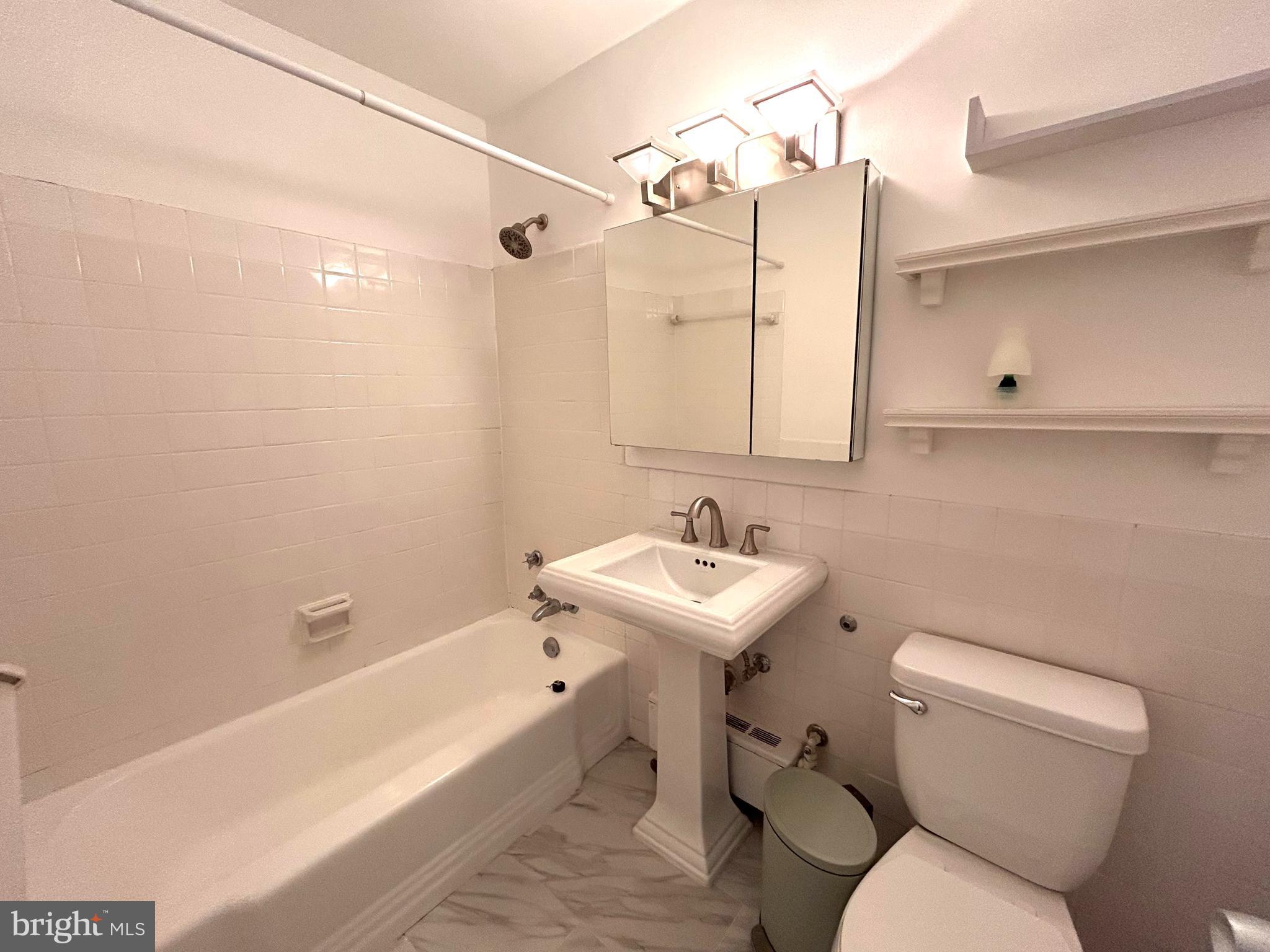 4000 Tunlaw Road Northwest, Unit 318 Washington, DC 20007 - Photo 16 of 24