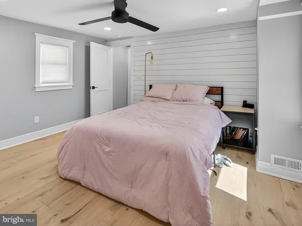 $1,400,000 | 412 Kings Highway, Lewes, DE 19958