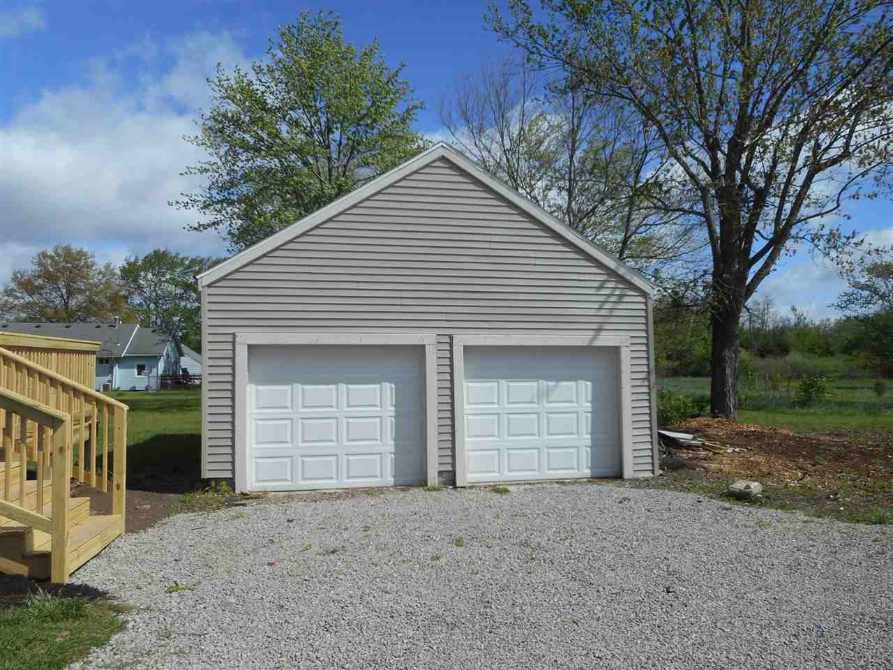 704 South Pittenger Road Selma, IN 47383 - Photo 9 of 19
