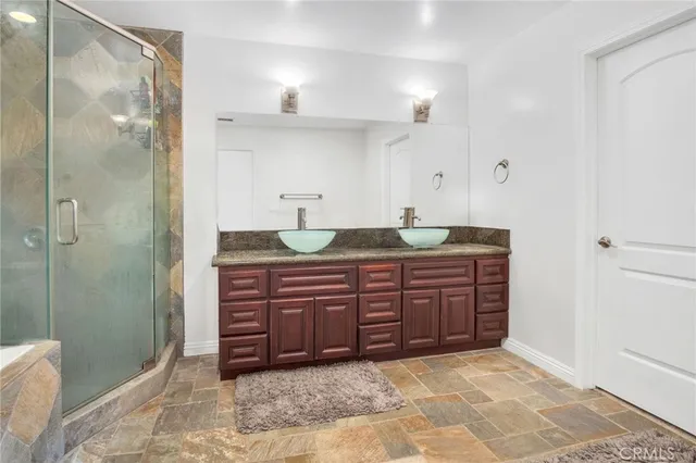 $1,659,000 | 829 Cooper Avenue, Los Angeles, CA 90042