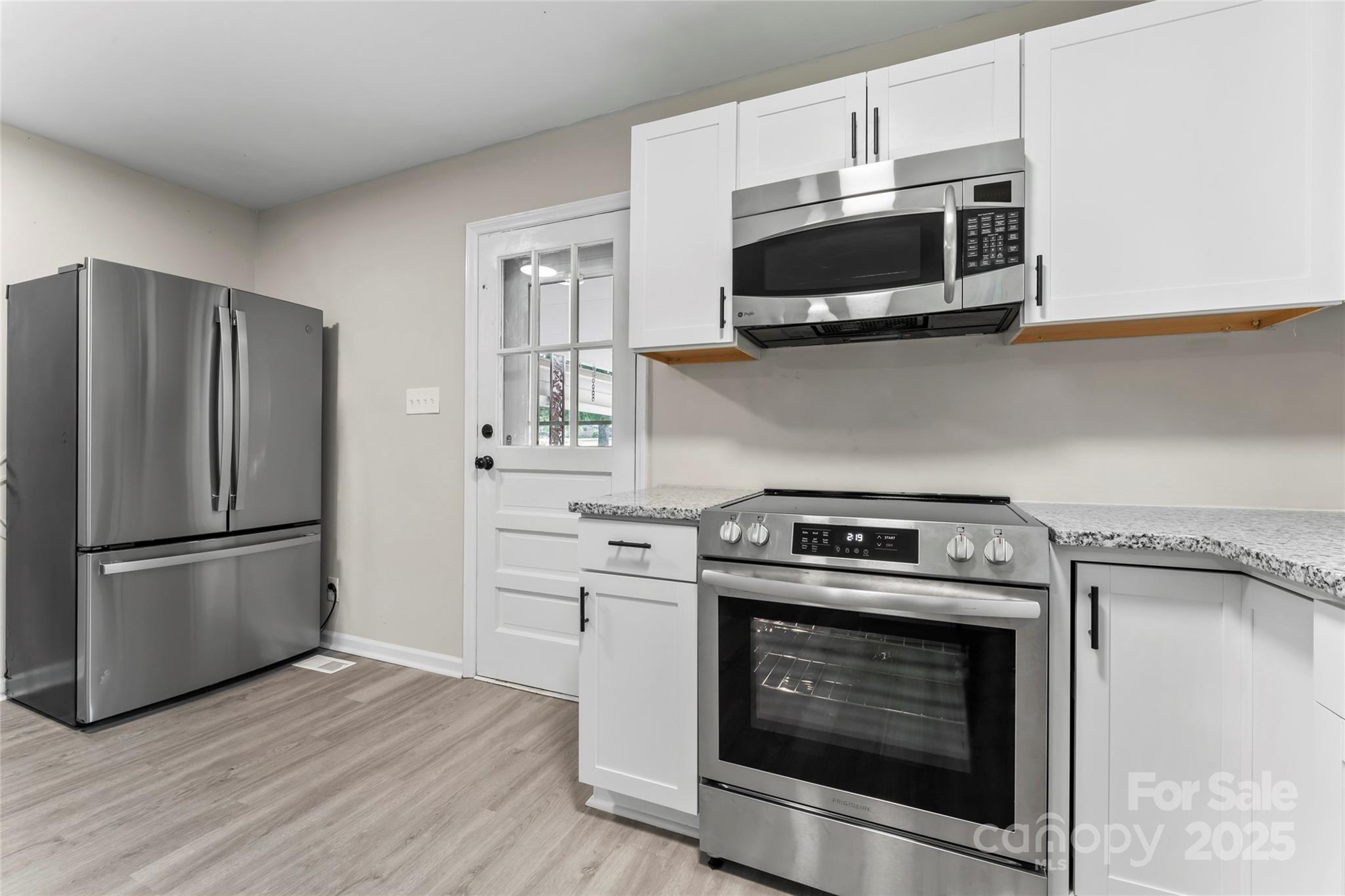 2697 State Rd S-29-369 Lancaster, SC 29720 - Photo 10 of 37