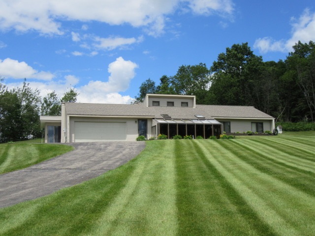 8591 South 41 Road Cadillac, MI 49601 - Photo 1 of 41 1834412.JPG