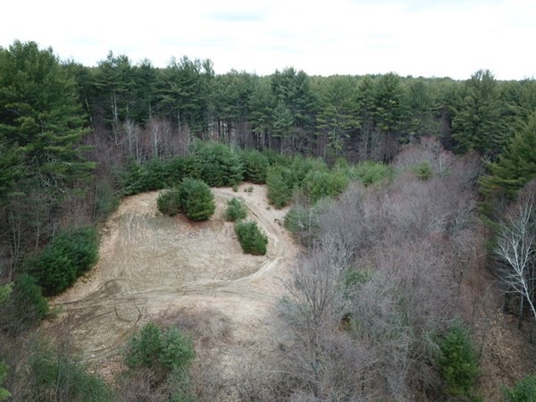 11 Powhatan Road Pepperell, MA 01463 - Photo 13 of 21 Gallery Image 13