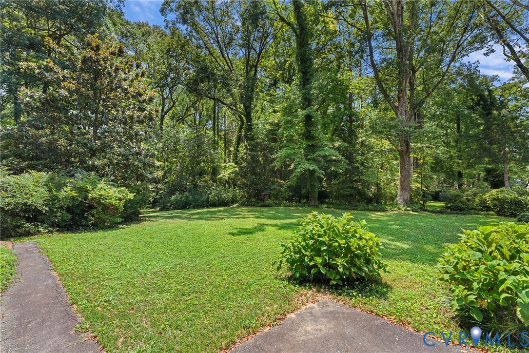 8707 Brown Summit Road North Chesterfield, VA 23235 - Photo 62 of 72 Expansive lawn bordered by mature trees and establ