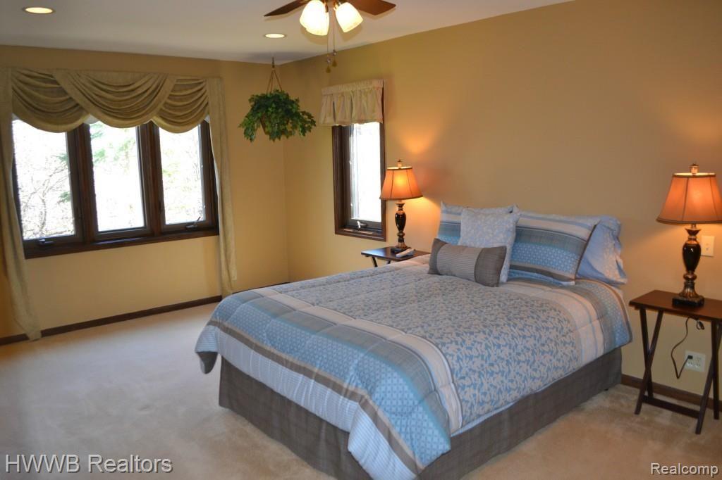 5205 Old Mill Road Rochester, MI 48306 - Photo 22 of 61 21-Master Bedroom.jpg
