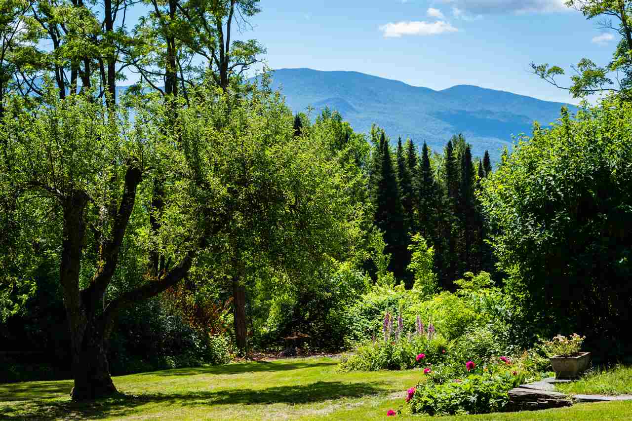 1213 Weeks Hill Road Stowe, VT 05672 - Photo 7 of 36 Gallery Image 7
