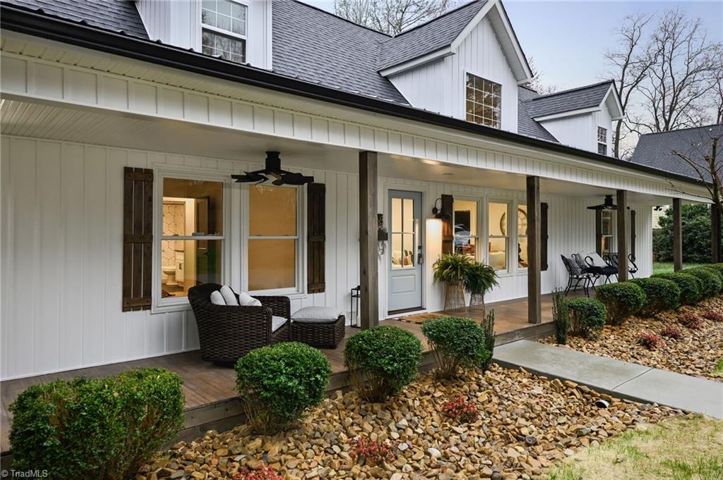 2768 Robinhood Road Winston-Salem, NC 27106 - Photo 3 of 31 Gallery Image 3