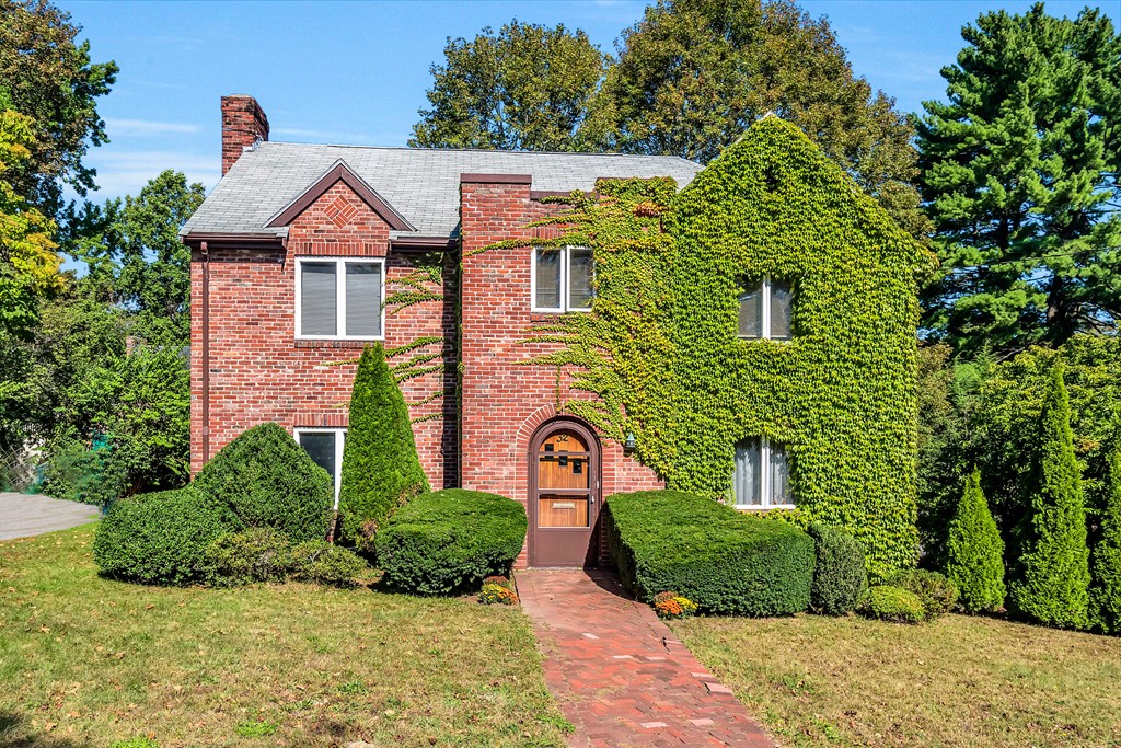 32 Philmore Road Newton, MA 02458 - Photo 2 of 19 Gallery Image 2