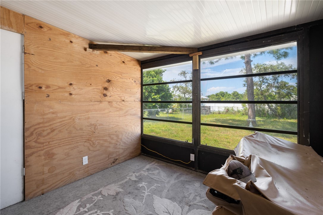 3836 13th Street Micco, FL 32976 - Photo 14 of 35 a room with window