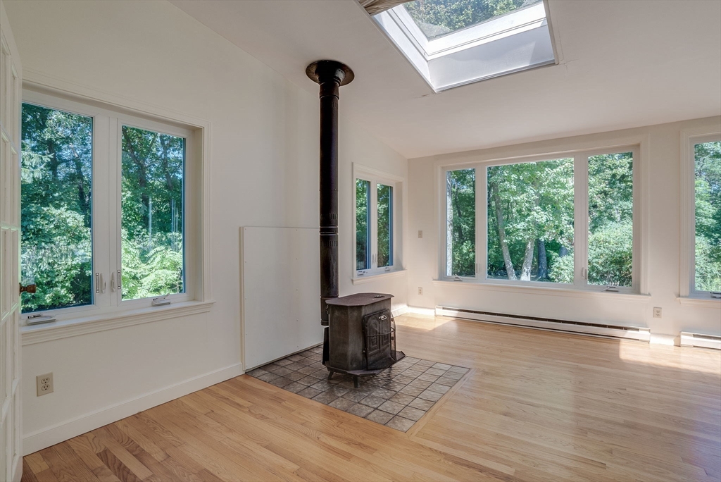 8 Marie Drive Andover, MA 01810 - Photo 11 of 42