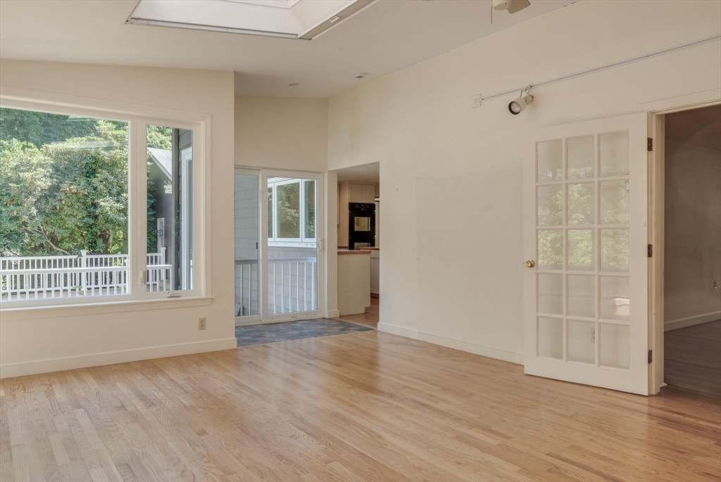 8 Marie Drive Andover, MA 01810 - Photo 12 of 42