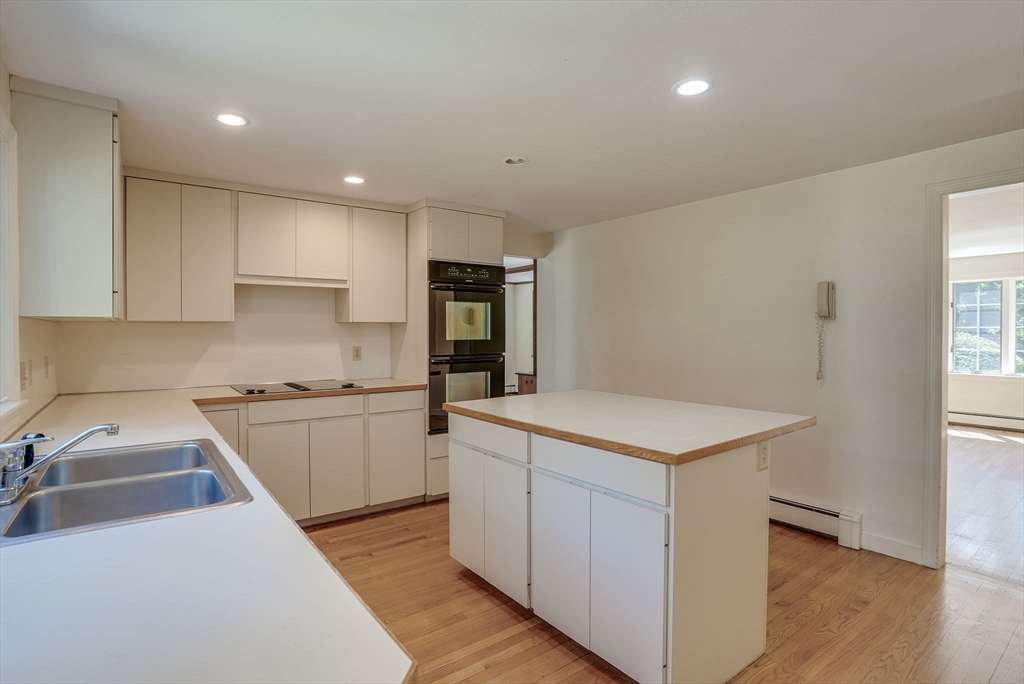 8 Marie Drive Andover, MA 01810 - Photo 17 of 42