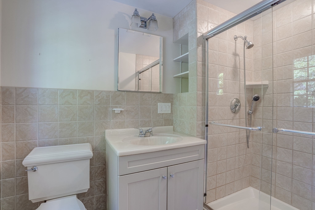 8 Marie Drive Andover, MA 01810 - Photo 33 of 42