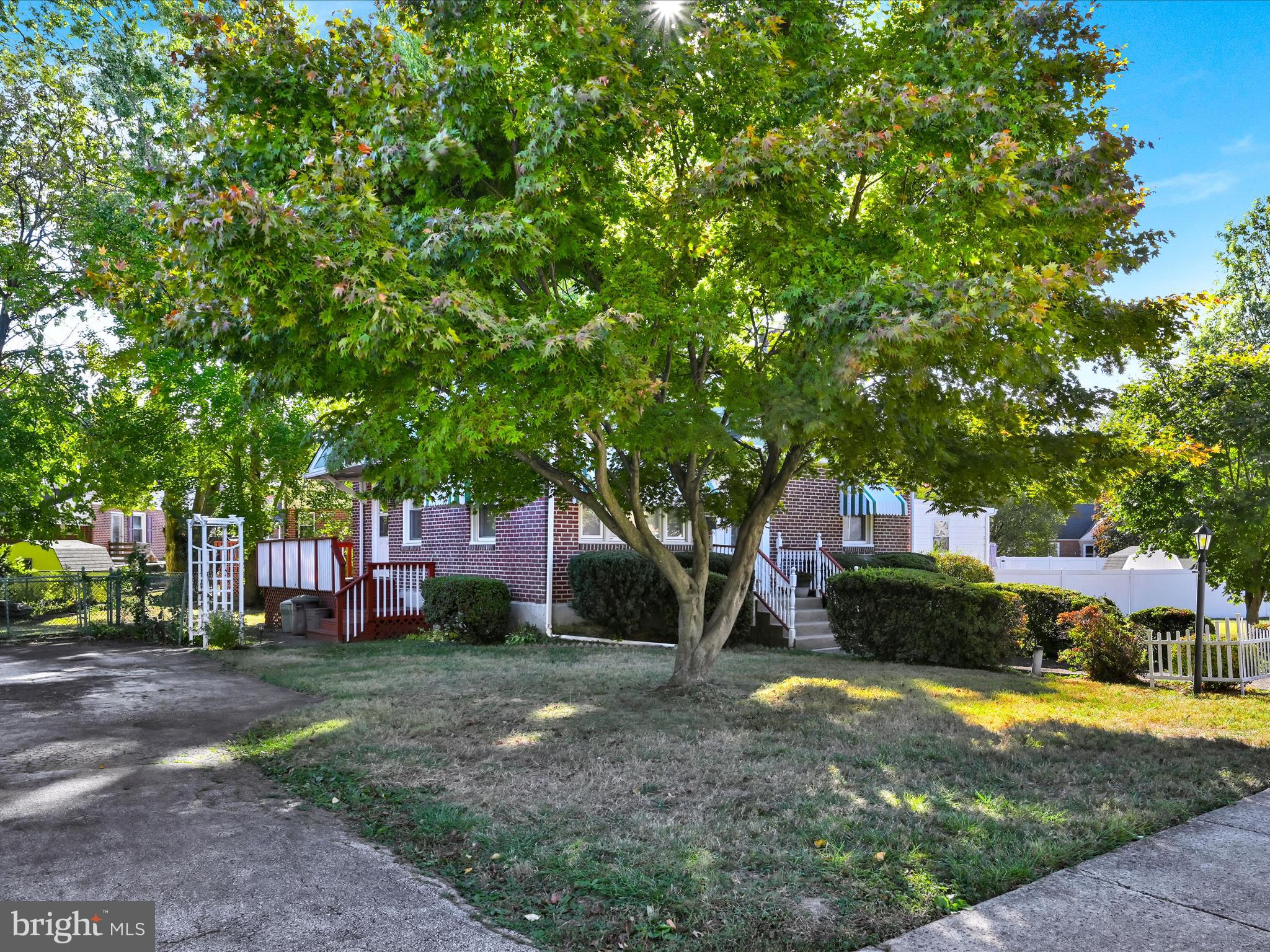 914 Village Road Folsom, PA 19033 - Photo 26 of 26 Backyard