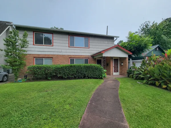 $2,090 | 2249 Branard Street, Houston, TX 77098