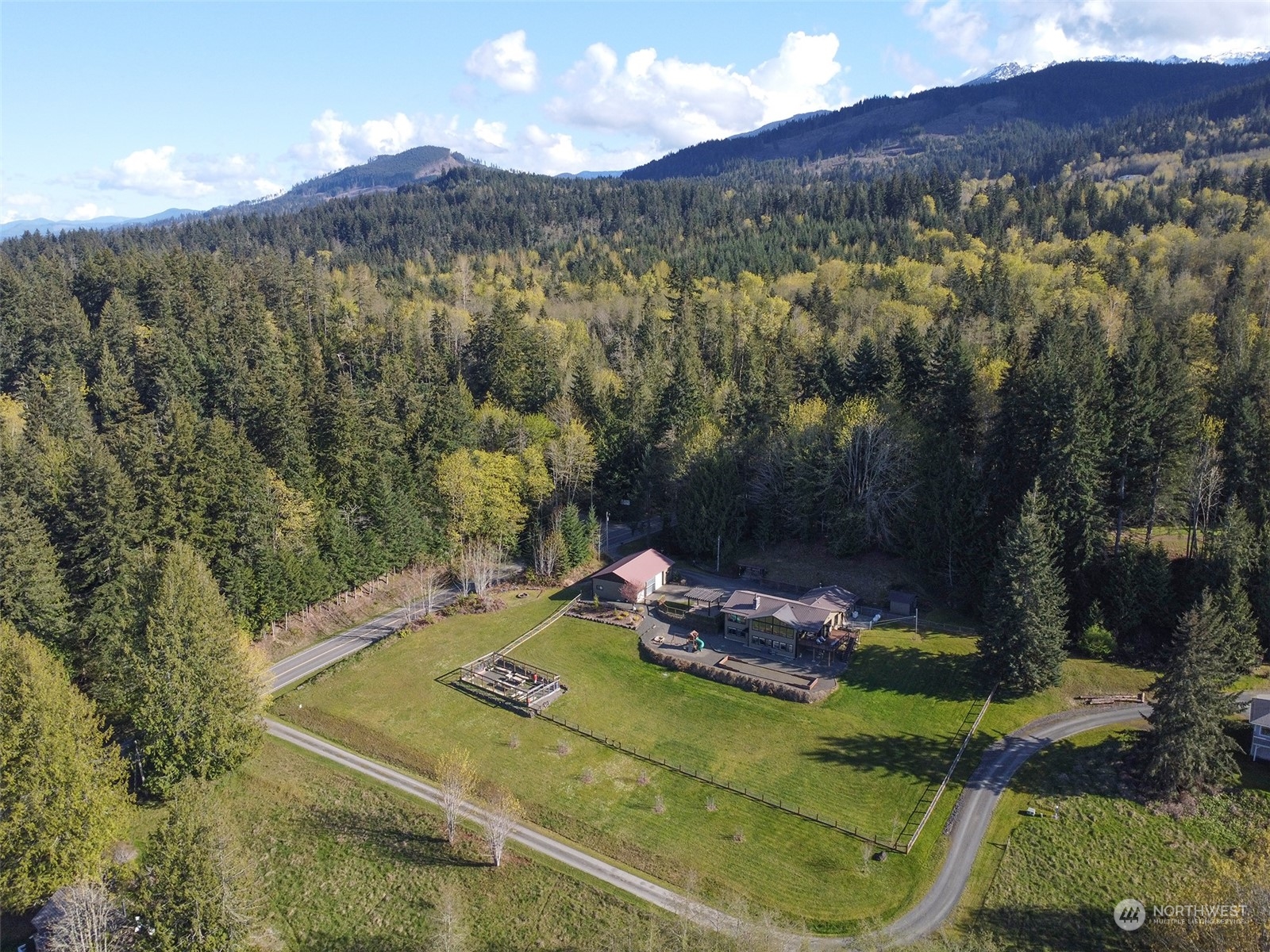 5004 South Old Mill Road Port Angeles, WA 98362 - Photo 5 of 40 Gallery Image 5