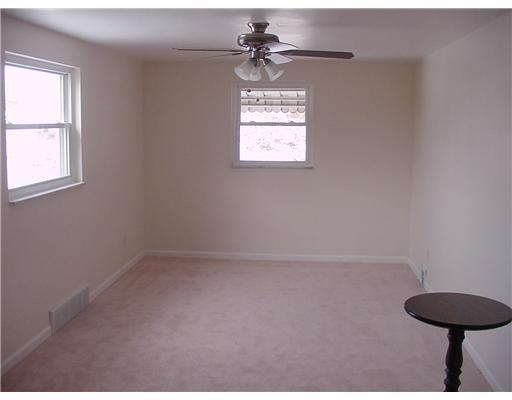 1010 Wren Drive McKees Rocks, PA 15136 - Photo 9 of 15 Master Bedroom. Nice & brite master bedroom.