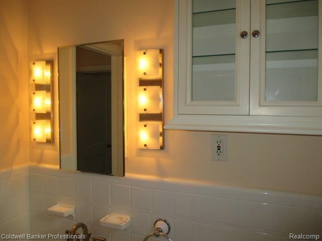 4051 Wakefield Road Berkley, MI 48072 - Photo 22 of 41