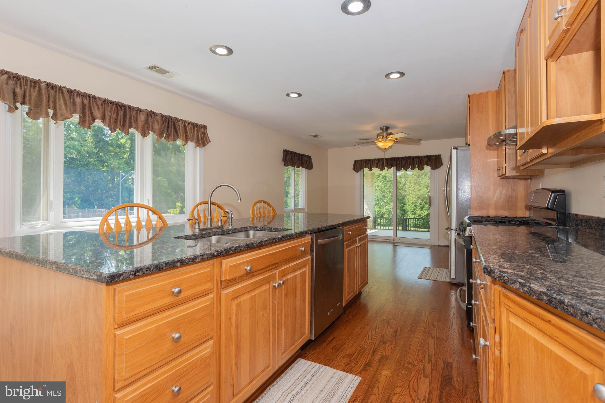 512 Wilgis Road Fallston, MD 21047 - Photo 8 of 66