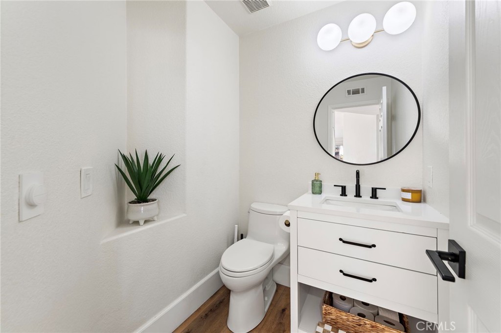 2200 Via Iris San Clemente, CA 92673 - Photo 18 of 30