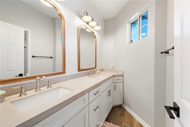 $9,100 | 2200 Via Iris, San Clemente, CA 92673