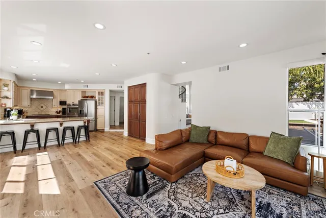 $9,100 | 2200 Via Iris, San Clemente, CA 92673