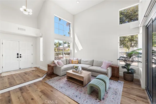 $9,100 | 2200 Via Iris, San Clemente, CA 92673